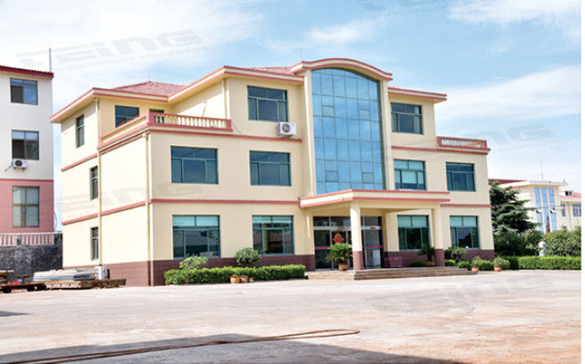 Qingdao Skyyihengtong Machinery Equipment Co., Ltd. ligne de production du fabricant
